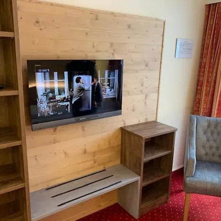 Hotel-pension Platzl ホテル