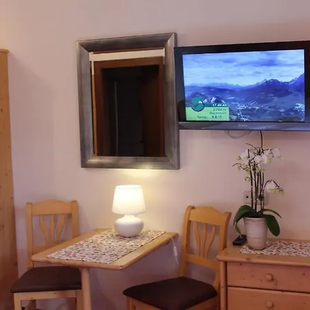 Hotel-pension Platzl シュラートミンク