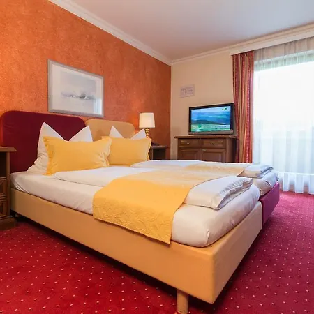 Hotel-pension Platzl ホテル シュラートミンク