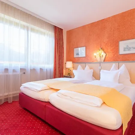 ホテル Hotel-pension Platzl