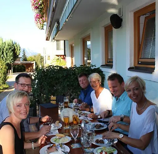 Hotel-pension Platzl 3* 슈라드밍